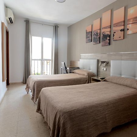 Hostal La Pilarica Марбелья Экстерьер фото