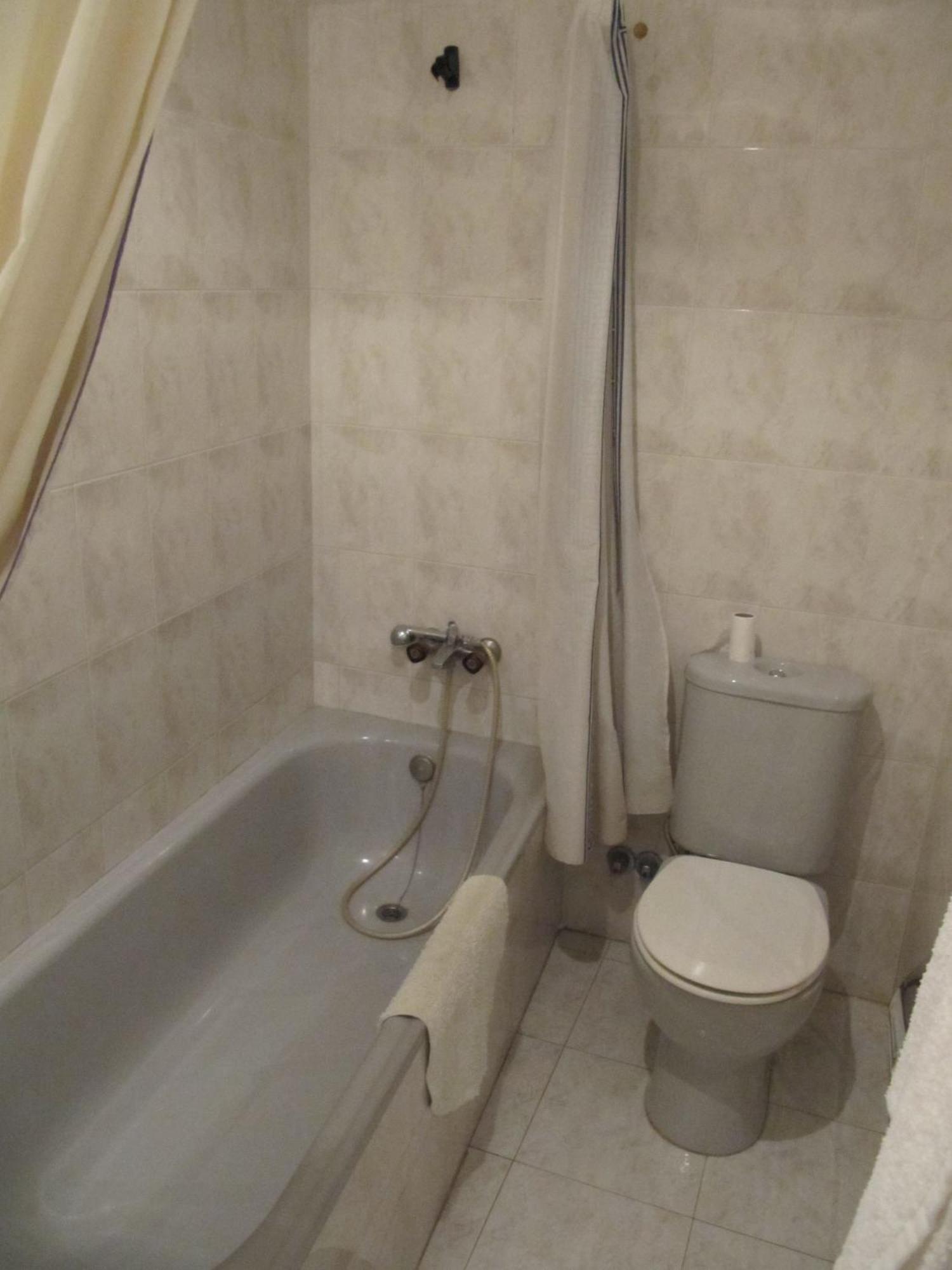 Hostal La Pilarica Марбелья Номер фото